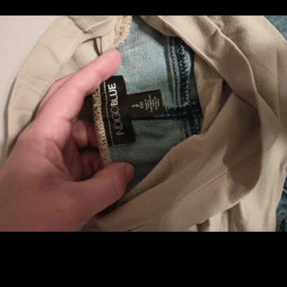 Maternity Jeans size small - Picture 4 of 5